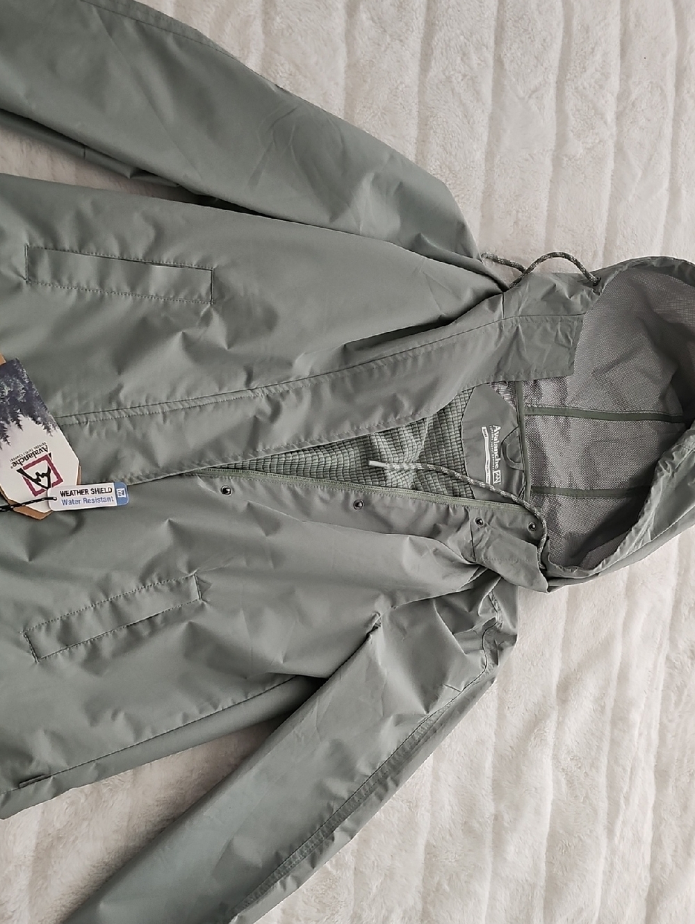 Water-Resistant Hooded Jacket in Sage Green